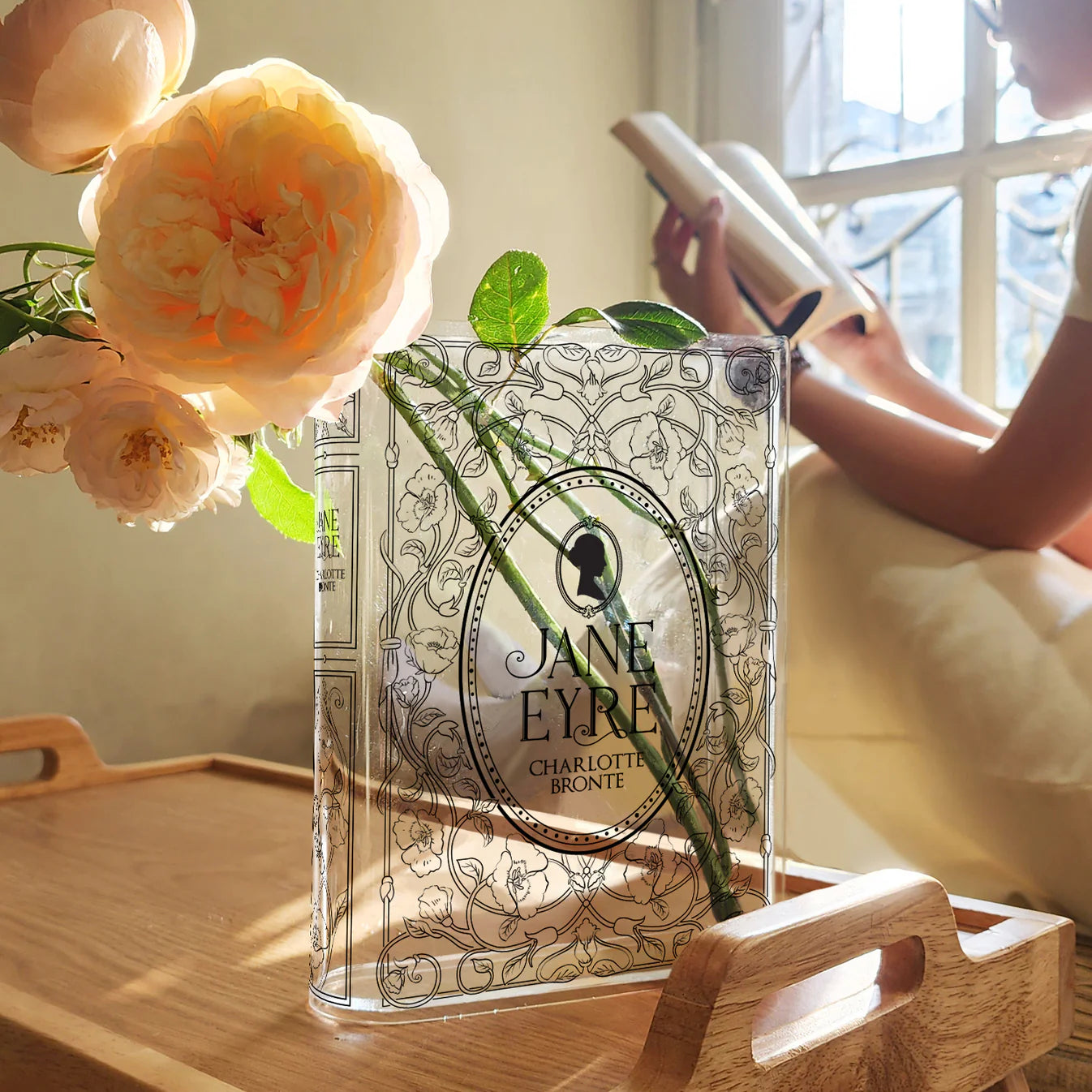 Jane book Vase